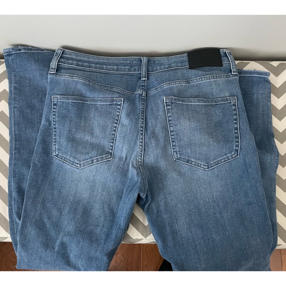 Men’s Express Skinny Jeans -size 32 x 30 (1) and 32 x 32 (2) - Picture 9 of 10